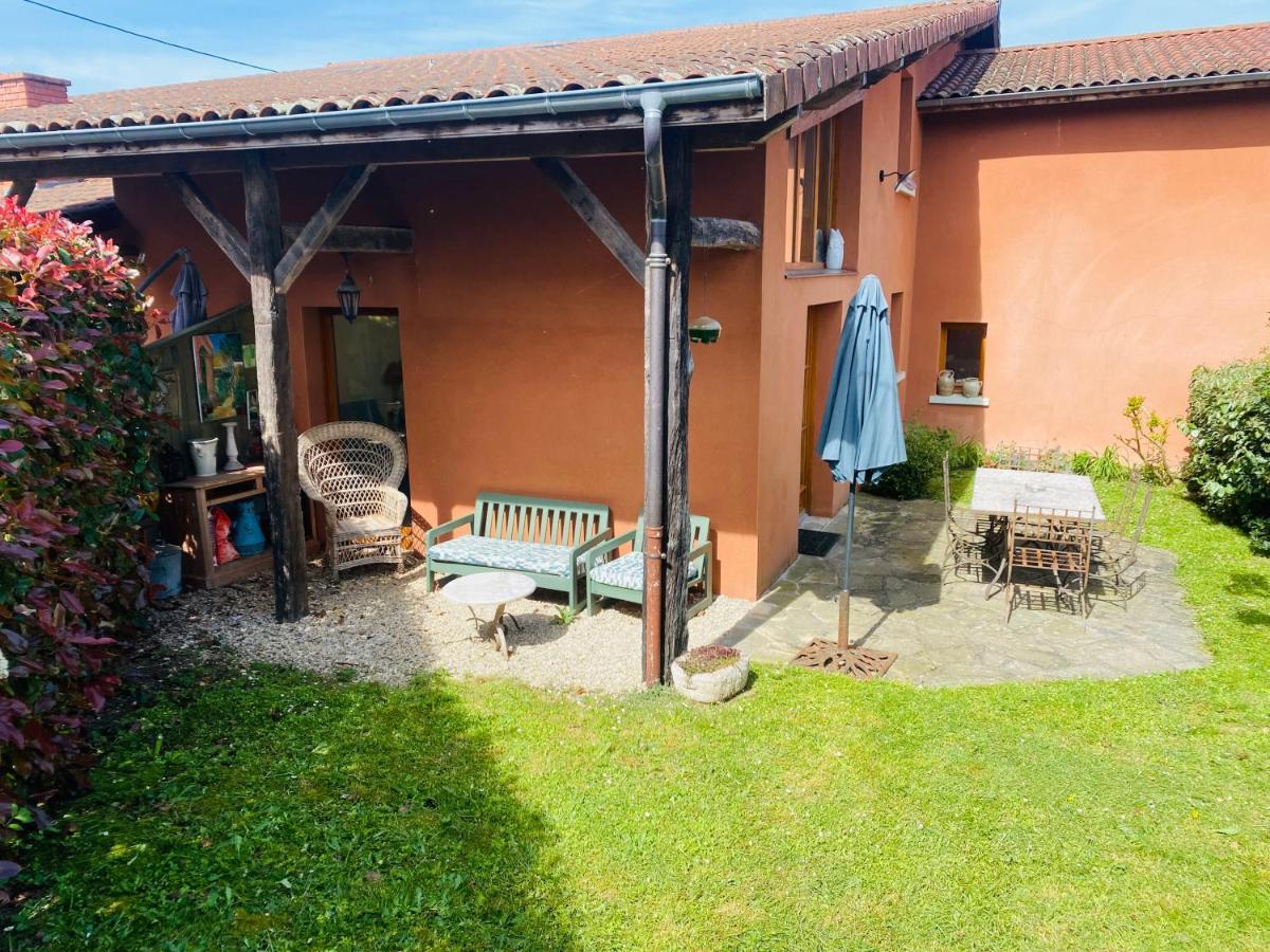 Gite Elevage De La Terrasserie Escoutoux Esterno foto
