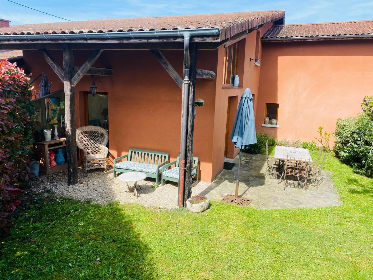 Gite Elevage De La Terrasserie Escoutoux Esterno foto